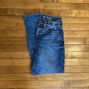 American Eagle Medium Wash Mom Jeans